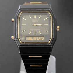 VTG Seiko Analog Digital H(contact info removed) Alarm Chronograph Original Band Watch Runs  