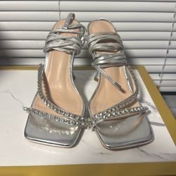 Tie up Heels 