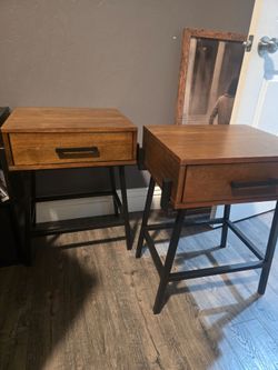 Wood & Black Metal Contemporary Side Table