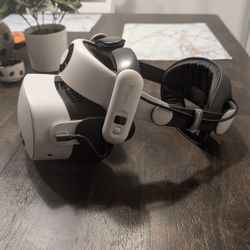 Meta Quest 3s (128GB) + BoboVR S3, KIWI Face Cover, Controller Grips – MINT 