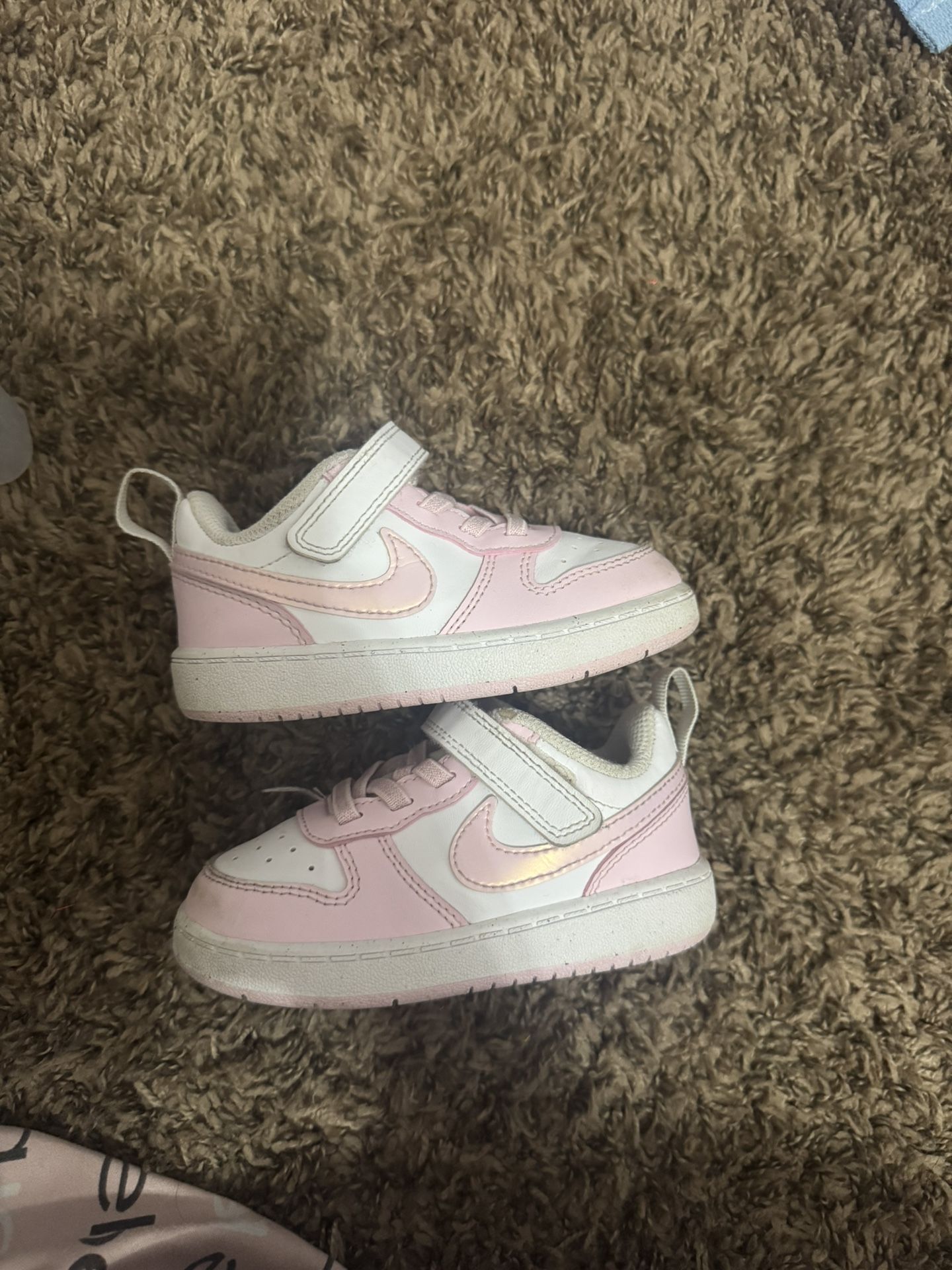 Nike Size 6.5 Toddler Shoes