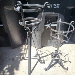 Plant Stands 