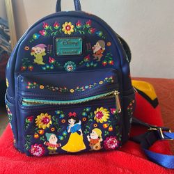 Disney Snow White Backpack 