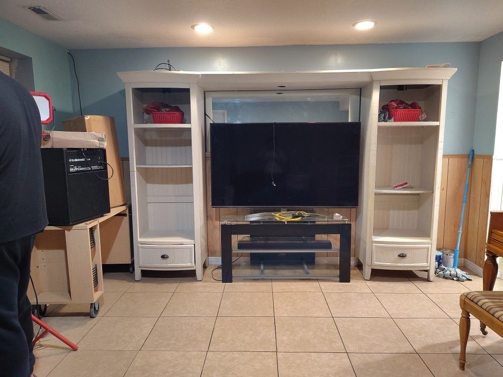 Entertainment Center