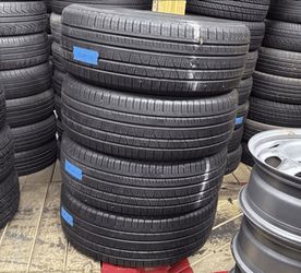 275 45 20 Pirelli Scorpion Zero Set of 4 Used