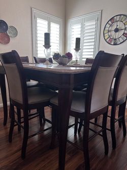 6 chairs dinning table