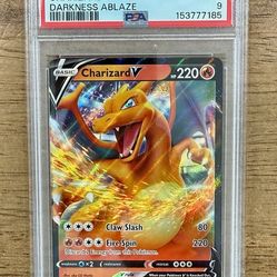 2020 Pokemon TCG CHARIZARD V #019/189 Darkness Ablaze Full Art Holo PSA 9
