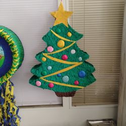 Christmas Tree Piñata