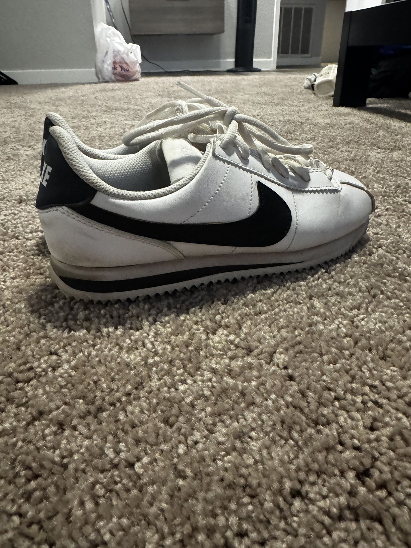 Nike Cortez (size 5.5)
