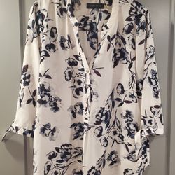 Womens Size Large Sheer See Thru Sexy Shirt Top Blouse Work Attire Ivanka Trump Floral Flowers White