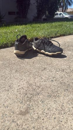 Boys Baseball Cleats