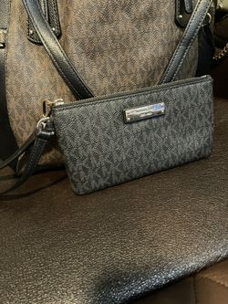 Cartera MK $20 