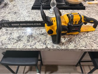 Dewalt chainsaw