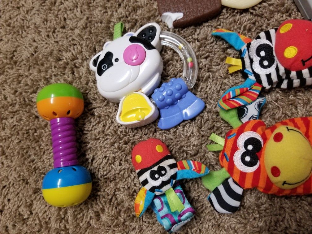 20 piece baby toys lot