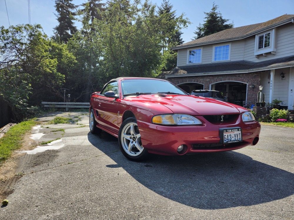 1998 Ford Mustang