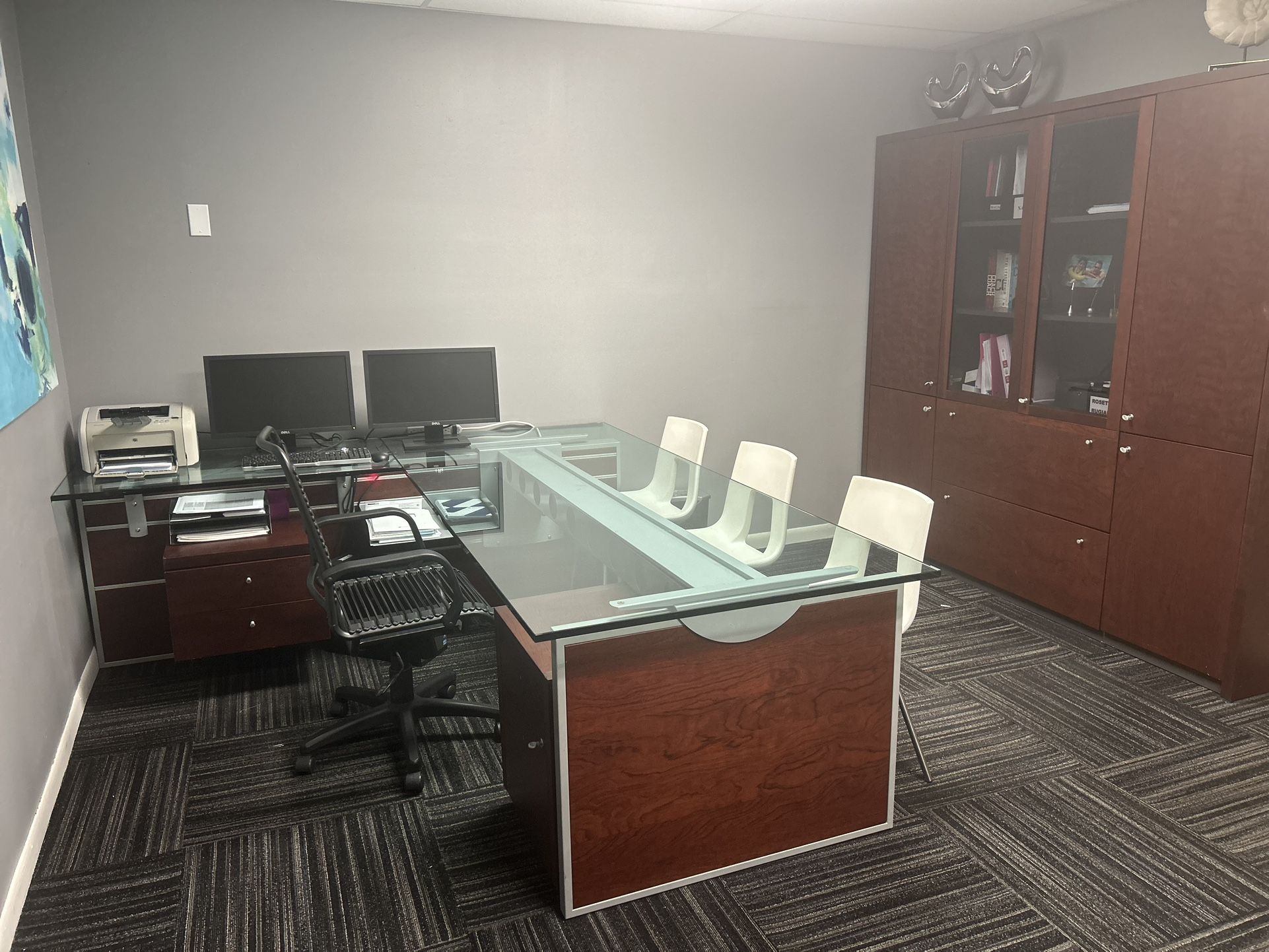 Executive Desk Plus Unit With Filing Cabinets