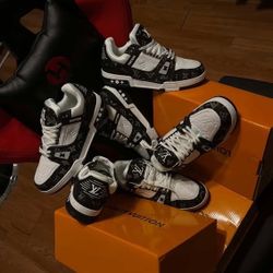 Designer Black Louis Vuitton