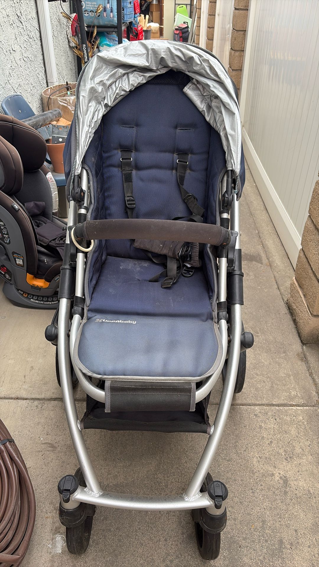 Uppababy Stroller V1