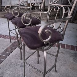 Set of 3 Swivel Bar Stools – Metal Frame w/ Cushioned Seats 