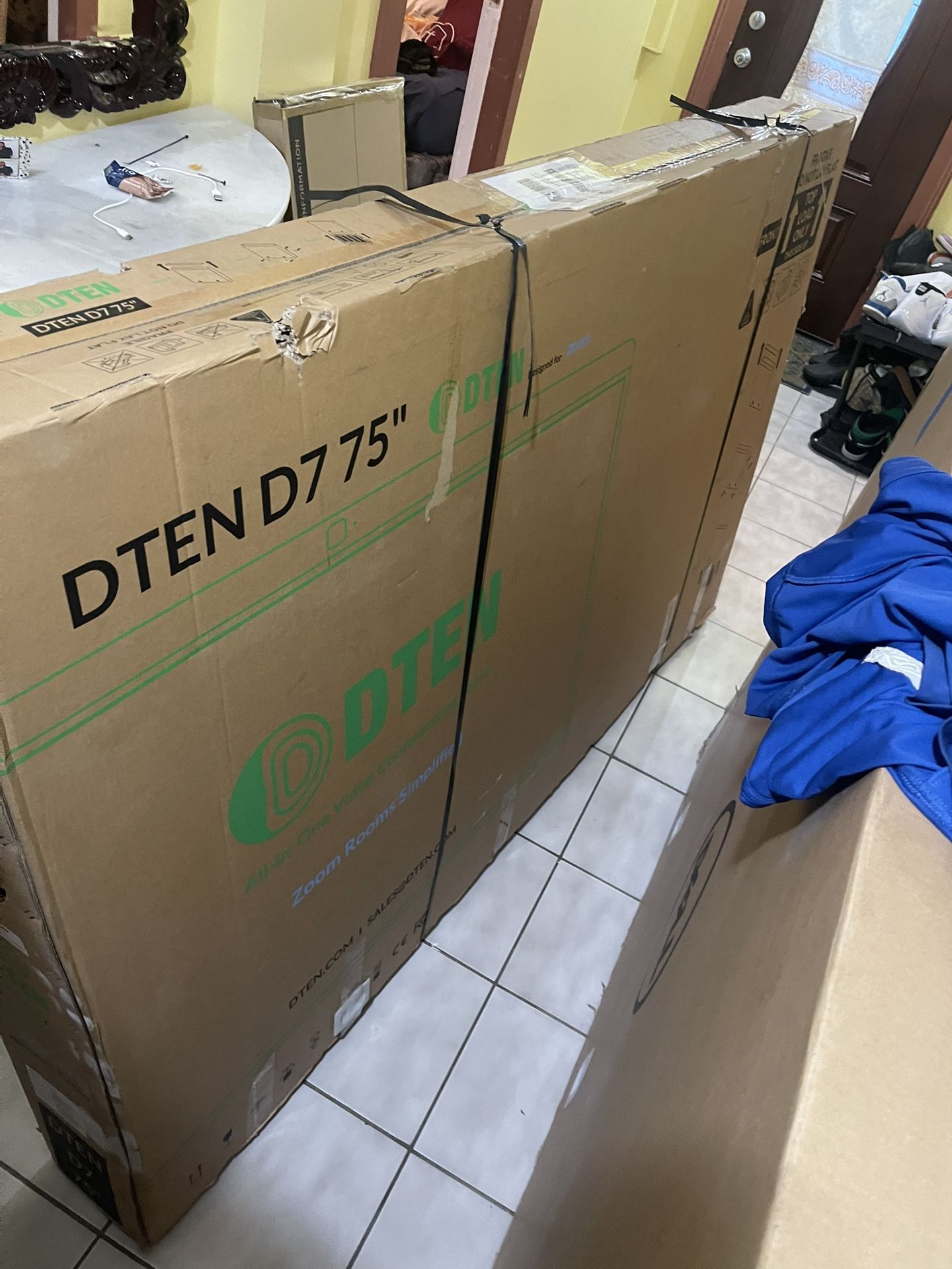 DTEN D7 75" All-In-One Interactive Whiteboard Display 4K DB50475E ZOOM