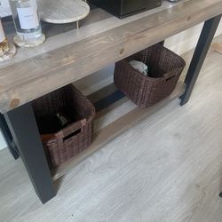 Wooden console/entryway table