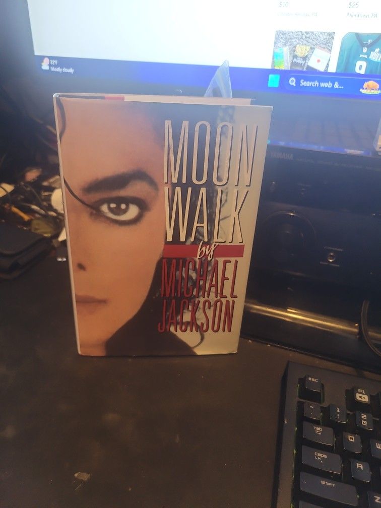 Moon Walk By Michael Jackson