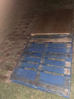 Wood pallets