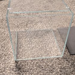 Landen 6.6 Gal Cube Fish Tank, Lid, Light