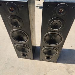 Yamaha Speakers