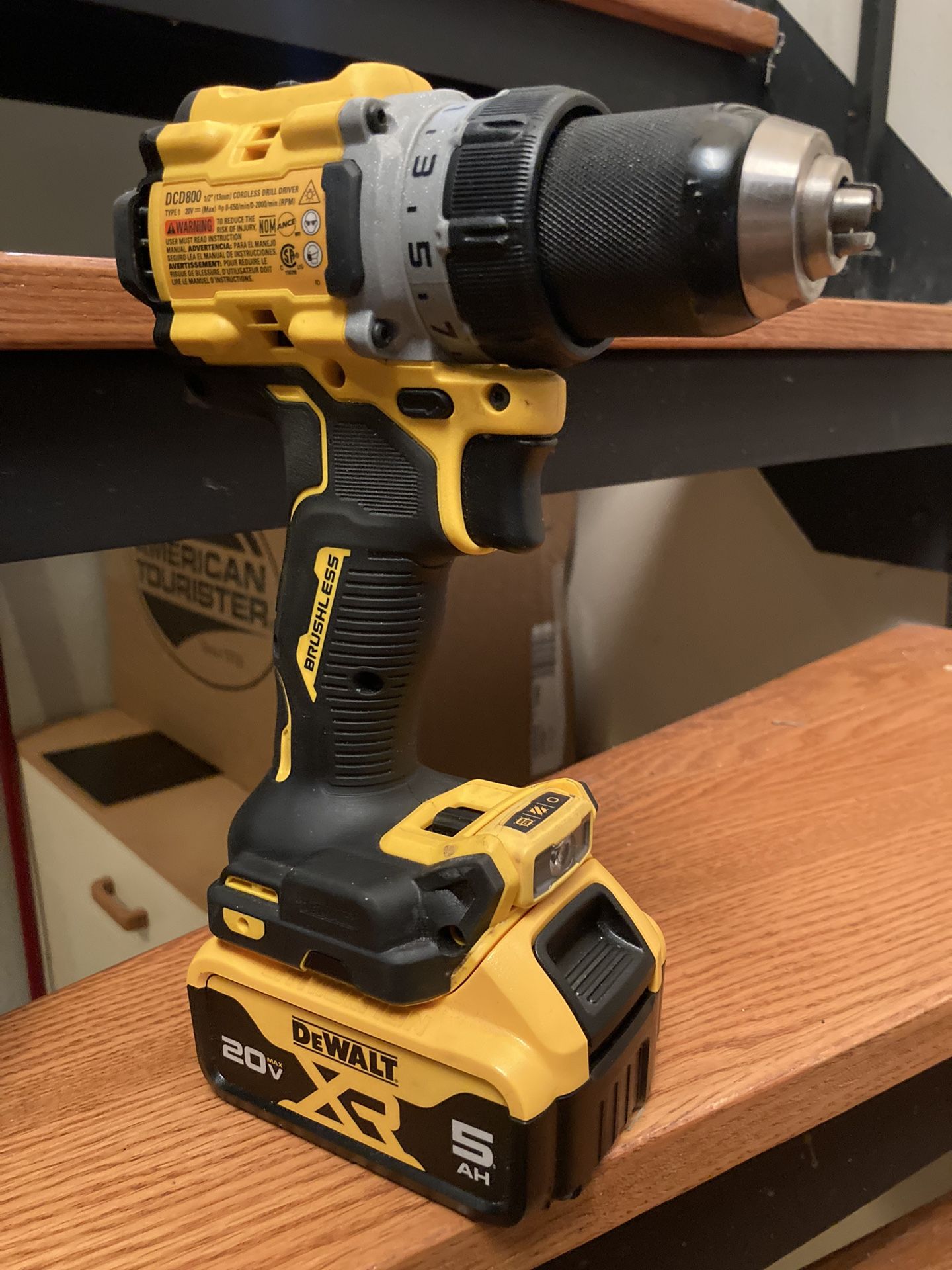 Dewalt DCD800 Cordless drill