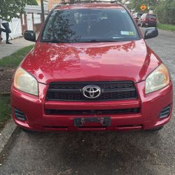 Toyota RAV4 2009 Red 