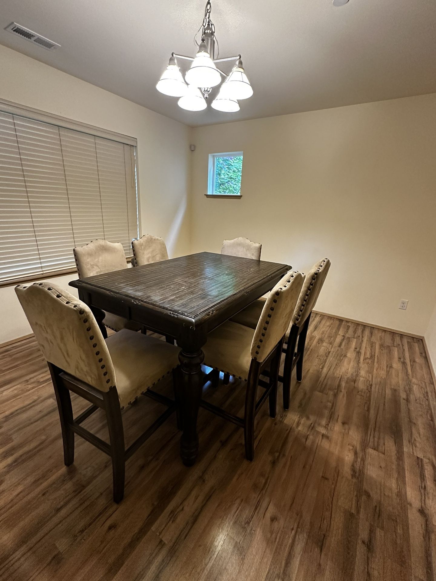 Solid Wood Dining Table Set With 6 Chairs