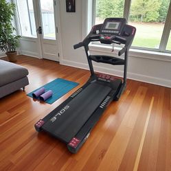 Sole F63 Treadmill 