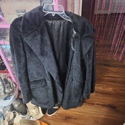 Vintage Faux Fur Coat Prestine Condtion 