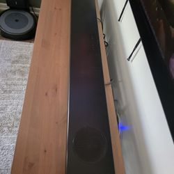 LG Sound Bar With Sound Woofer