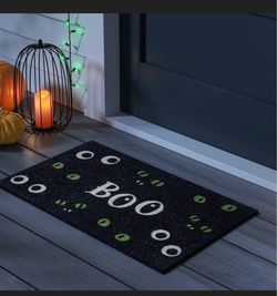 HALLOWEEN 👻 BOO 👻 GLOW COIR DOORMAT BLACK