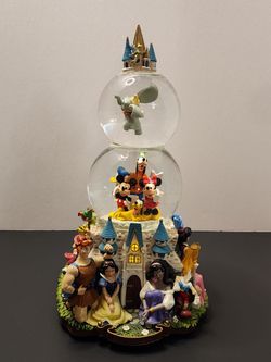 Disney Large Multi Character Snowglobe