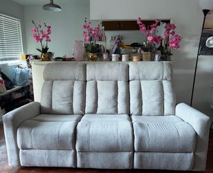 Halo II Buff Fabric 80" Power Reclining Sofa