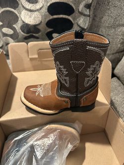 Toddler boots