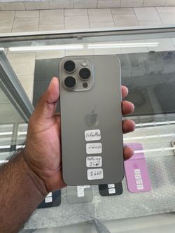 iPhone 15 Pro Max | 256GB | Factory Unlocked