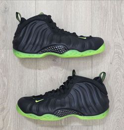 Nike Air Foamposite One Basketball Shoes Volt HF2902-001 Mens Size 9 & 9.5 New MSRP $240