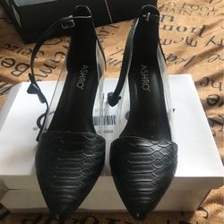 Very Nice High Heel 