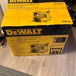 Dewalt DW734 12.5” Planer  