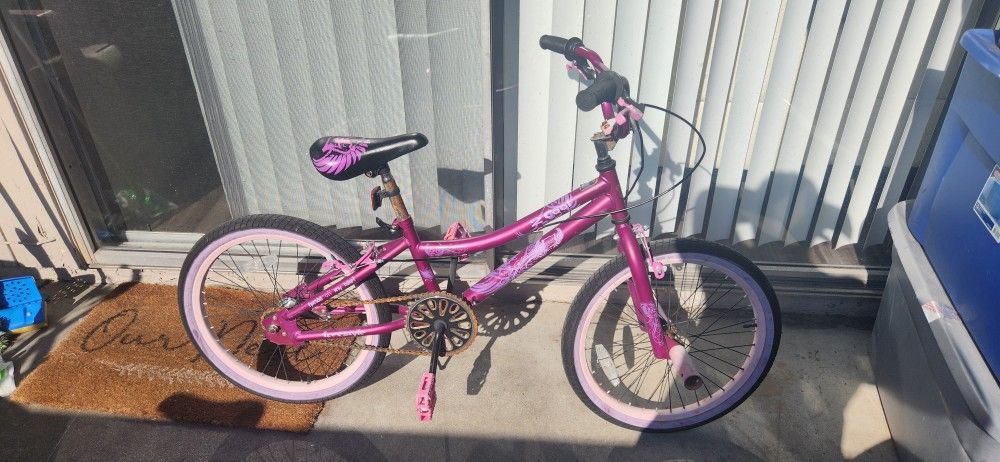 Kent 2 Cool Girls 20 In BMX Bike