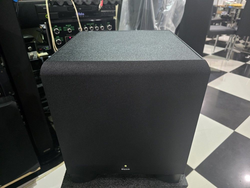 Klipsch KW 100 Subwoofer. Like new perfect working very nice sound will test before you buy