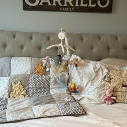 Winnie The Pooh Nursery Set Plus Diaper Bag 