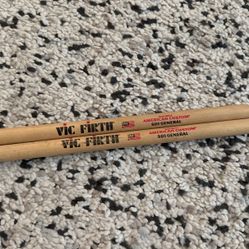 Vic Firth SD1 General Drum Sticks