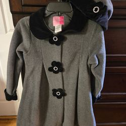 Girls size 6 Fleece jacket & matching hat