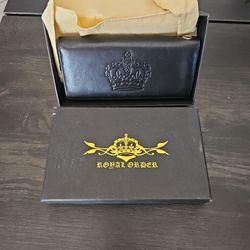 Royal Order Fine Leather zipper Wallet