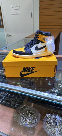 Nike Air Jordan 1 Retro High OG “Taxi” – Size 8 Men’s – Complete With Extra Laces & Box
